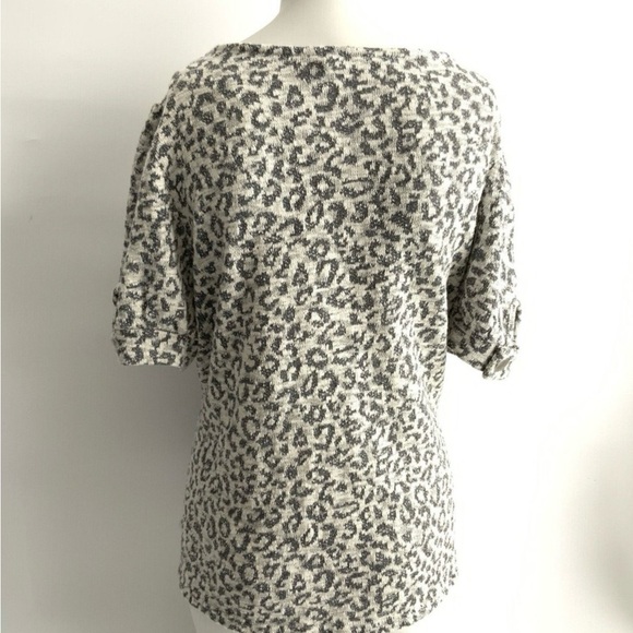 Belldini Short Sleeve Leopard Print Blouse Silver White M - Picture 2 of 2